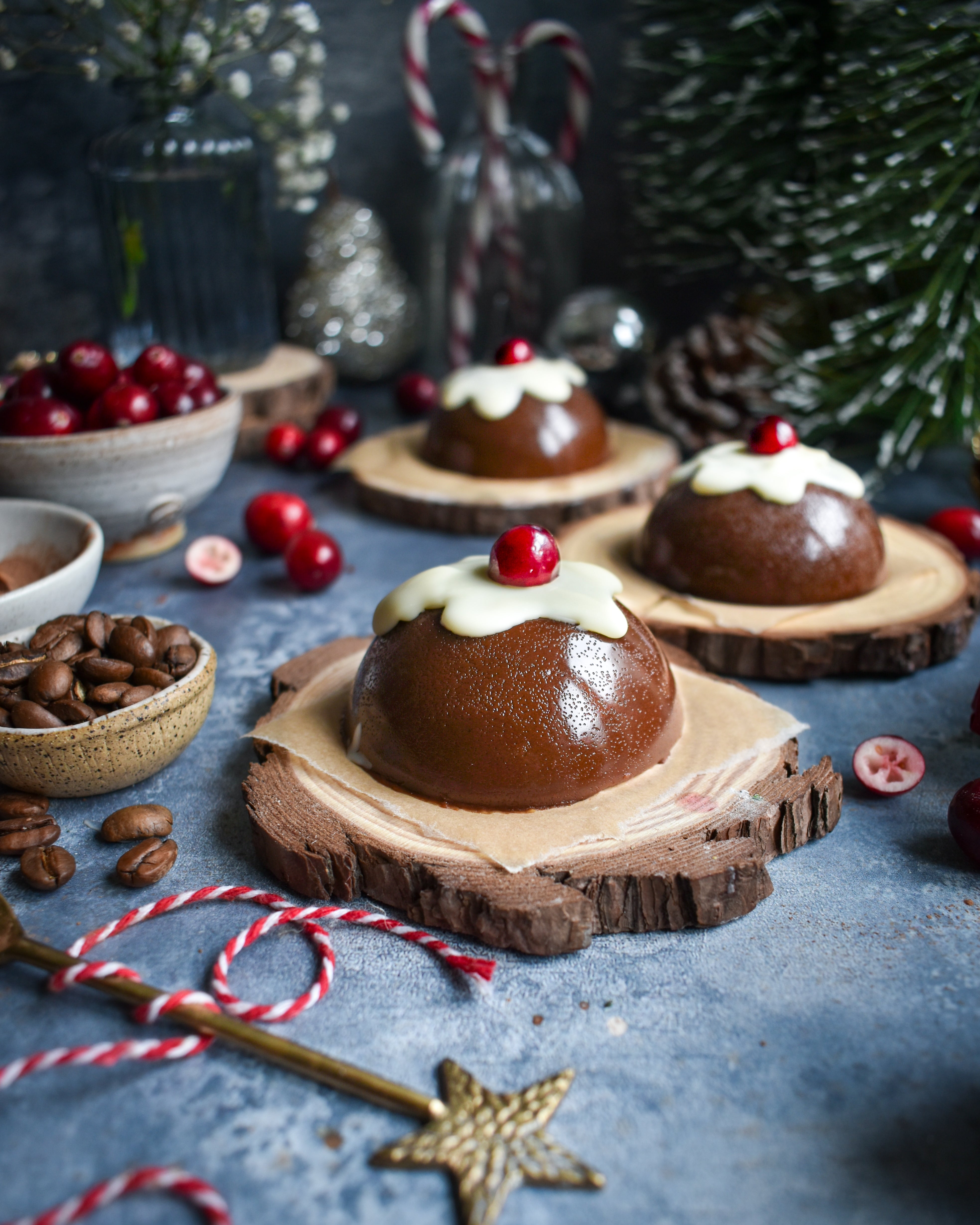 Cacao and Amoura coffee Christmas Puddings